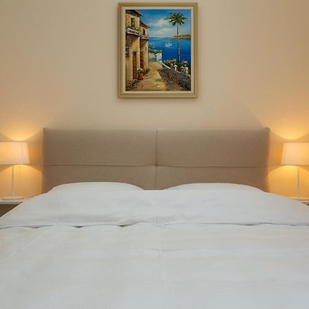 Gajo Deluxe Trogir Exterior foto